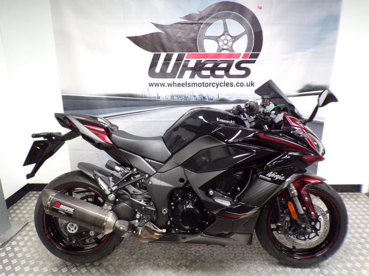 Kawasaki NINJA 1000 SX PERFORMANCE