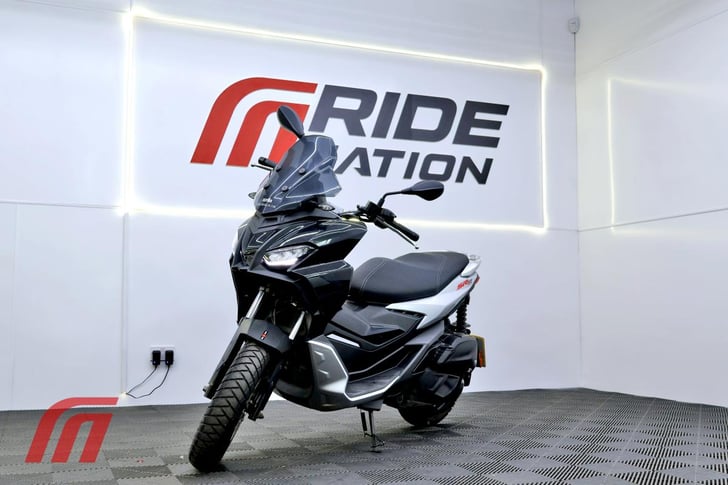 Aprilia SR GT 125