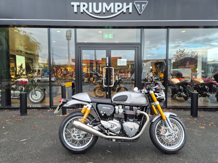 Triumph THRUXTON 1200 R