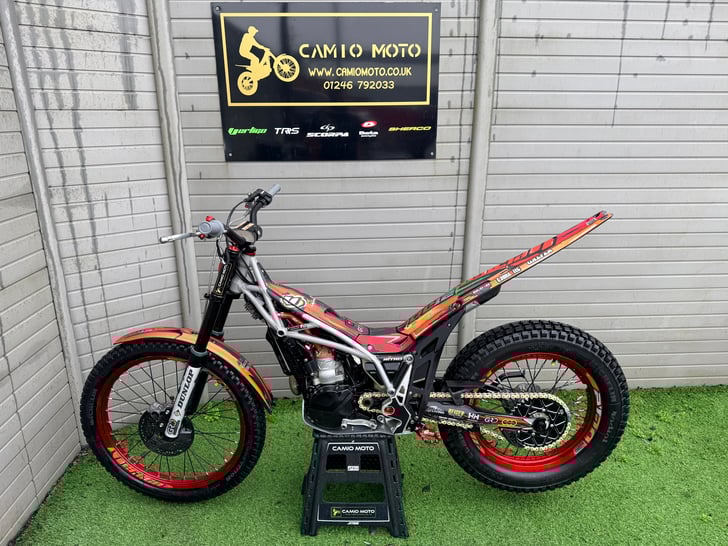 Vertigo DOUGIE LAMPKIN REPLICA 250