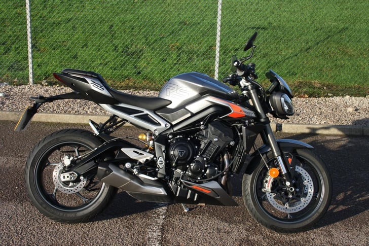 Triumph STREET TRIPLE RS