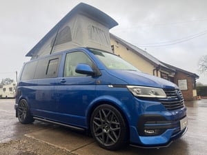 Used Volkswagen TRANSPORTER TRANSPORTER for sale in Preston | Image 2