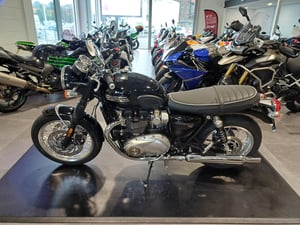 Triumph BONNEVILLE T120