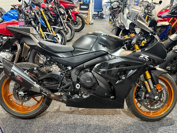 Suzuki GSX-R1000R PHANTOM