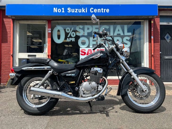 Suzuki GZ125 MARAUDER