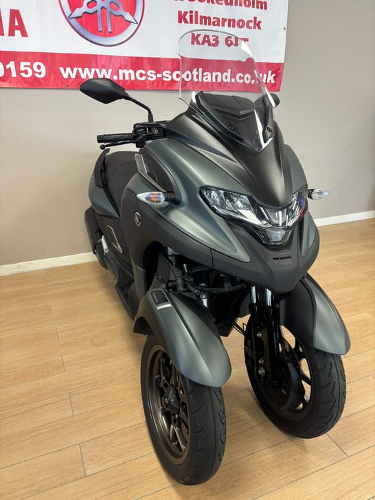 Yamaha TRICITY 300
