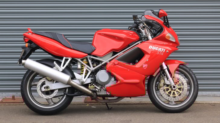 Ducati ST4