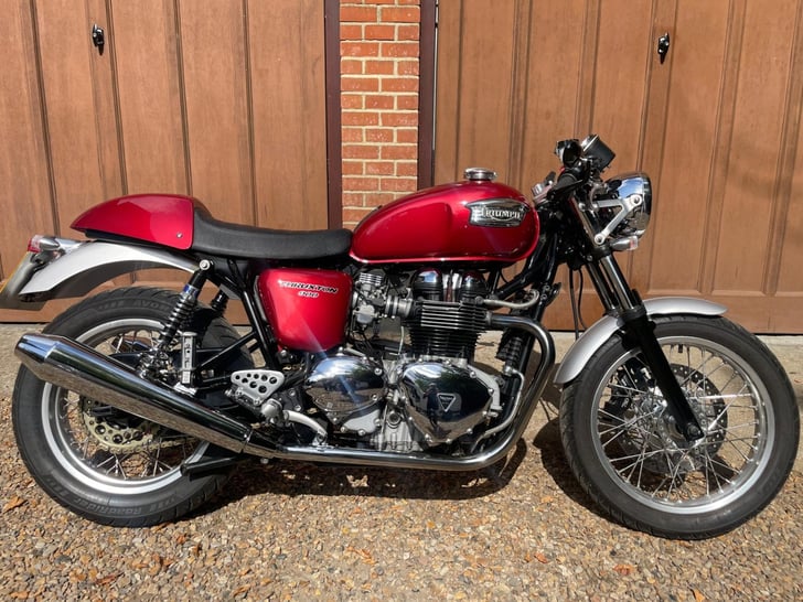 Triumph THRUXTON