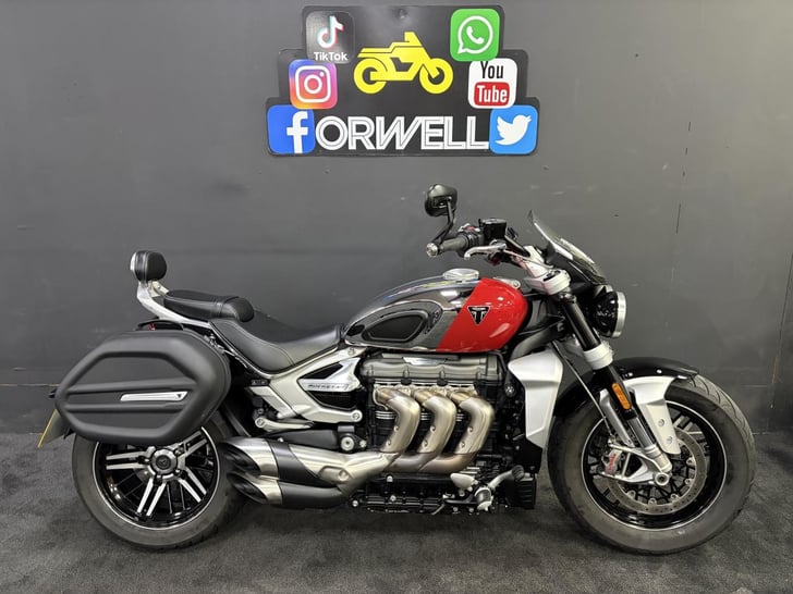 Triumph ROCKET 3 GT CHROME 
