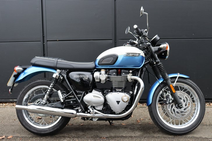 Triumph BONNEVILLE T120