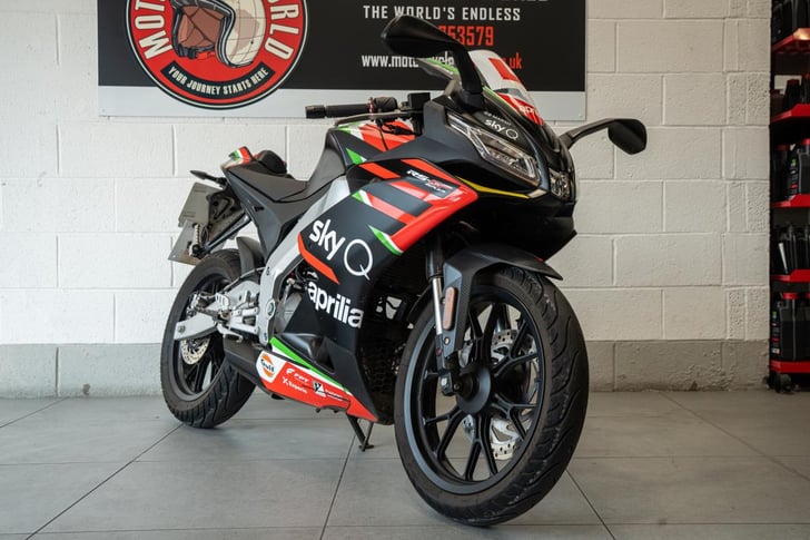 APRILIA RS 125