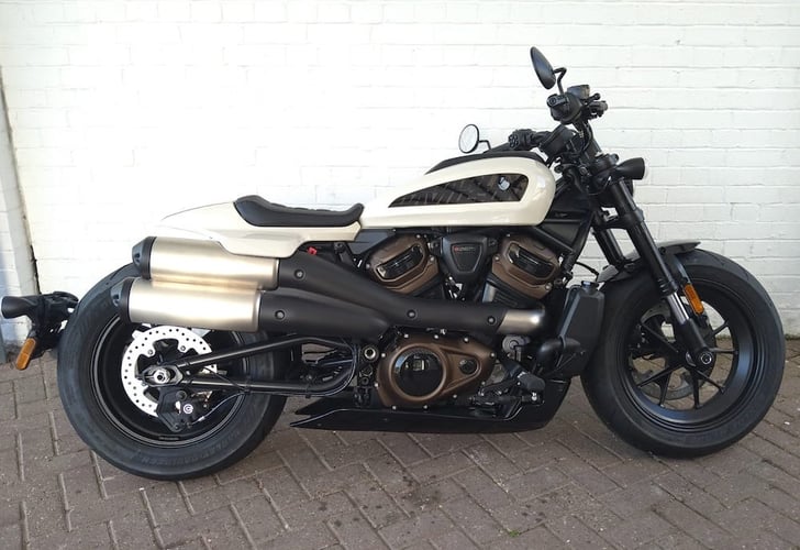 HarleyDavidson SPORTSTER S Motorcycles for sale New & Used HarleyDavidson bikes in stock UK