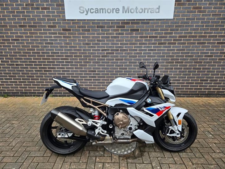 BMW S 1000 R SPORT