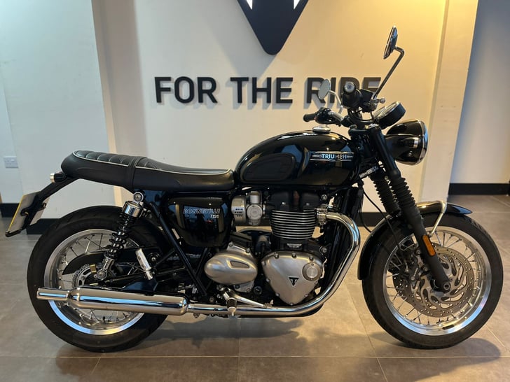 Triumph BONNEVILLE T120