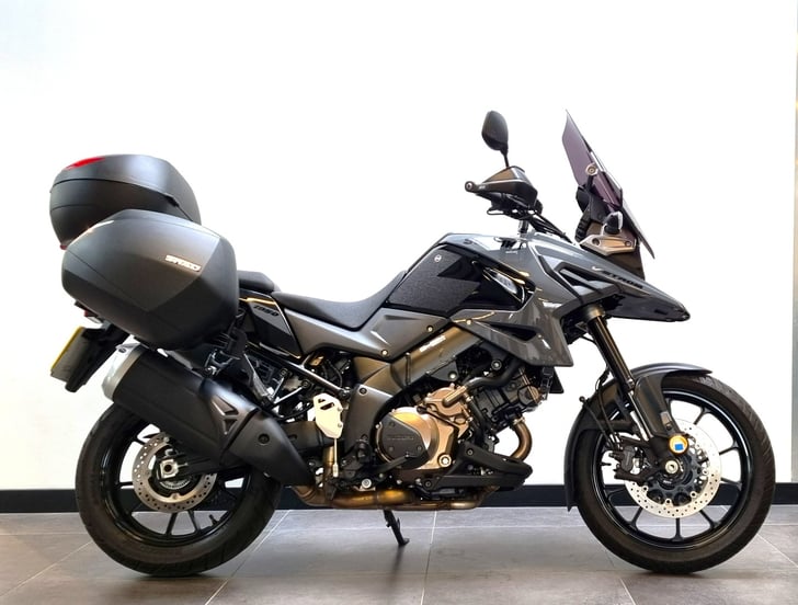Suzuki V-STROM 1050