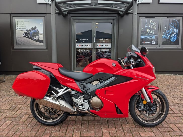 Honda VFR 800 F-H 