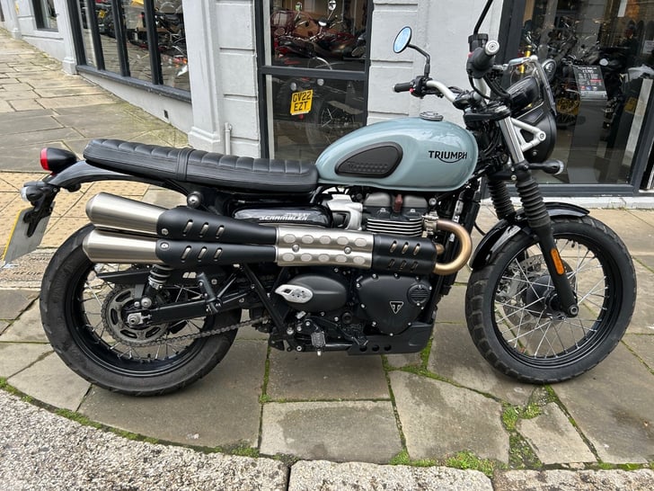 Triumph STREET SCRAMBLER