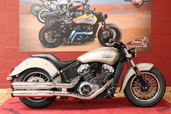 INDIAN MOTORCYCLE SCOUT