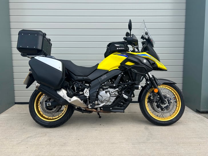 Suzuki V-STROM 650 XT