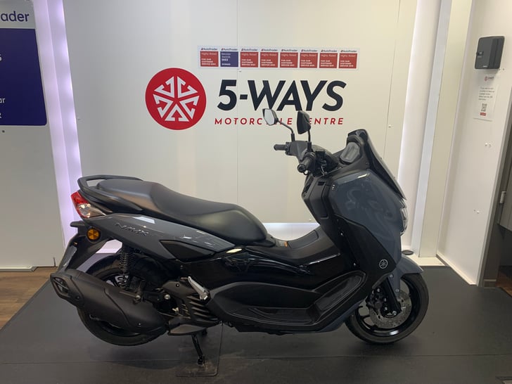 Yamaha NMAX 125