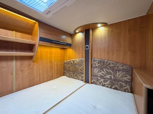 Used Auto-Trail CHIEFTAIN CHIEFTAIN for sale in Wythall | Image 3