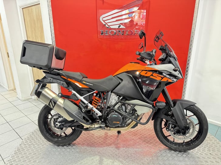 KTM 1050 ADVENTURE