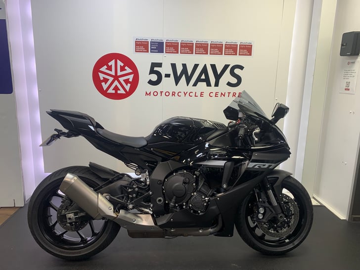 Yamaha YZF-R1