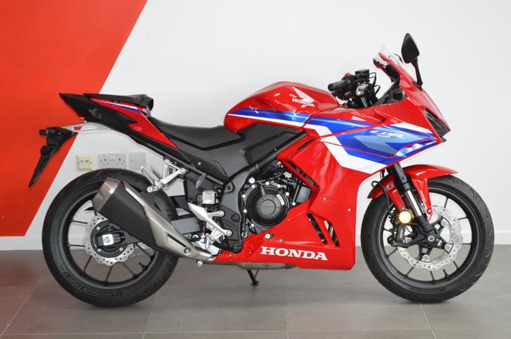 HONDA CBR 500R