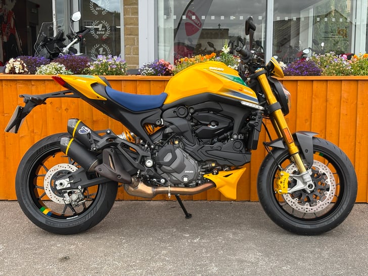 Ducati MONSTER SENNA