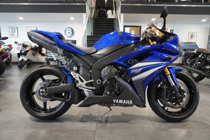 Yamaha YZF-R1
