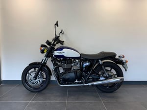 Watch video of Triumph BONNEVILLE NEWCHURCH BONNEVILLE NEWCHURCH 865 in Newcastle