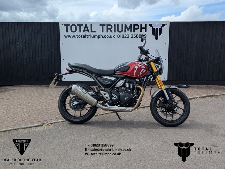 TRIUMPH SPEED 400