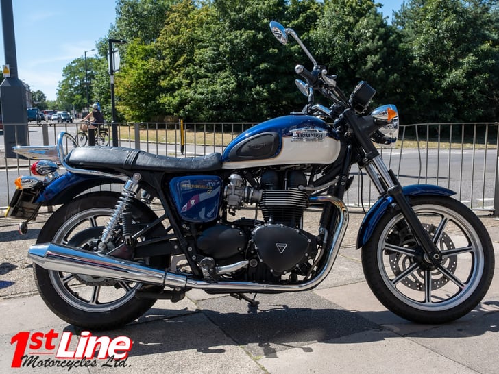 Triumph BONNEVILLE SE