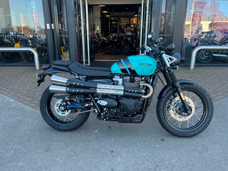 Triumph SCRAMBLER 900