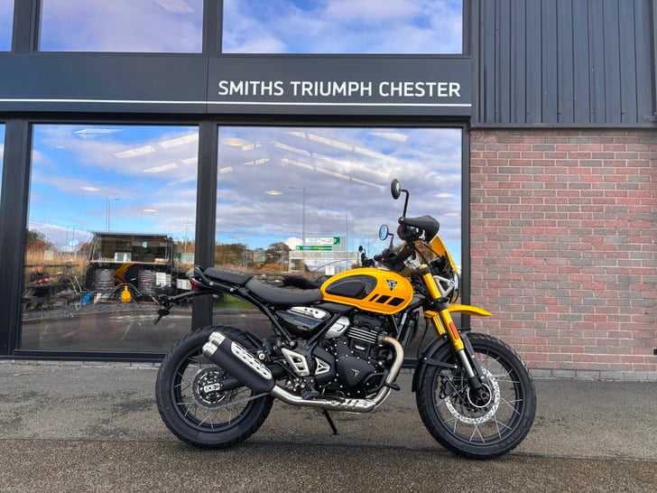 Triumph Scrambler 400 XC