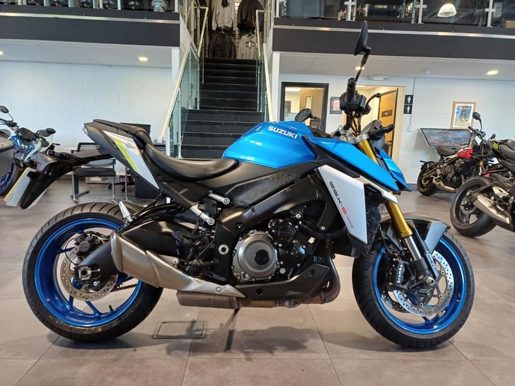 Suzuki GSX-S1000