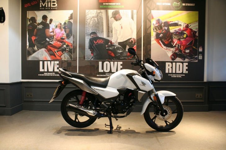 Here's a photo of the HONDA CB125F 125, currently available for sale