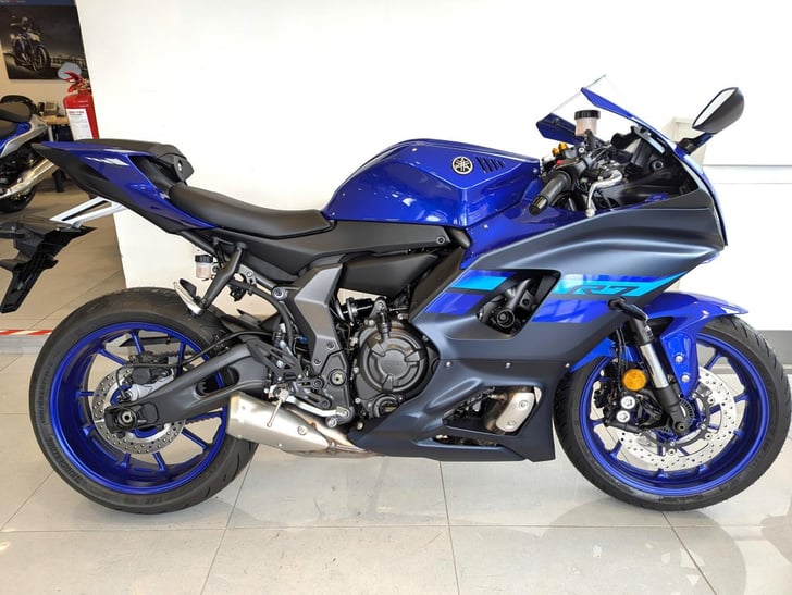 Yamaha YZF-R7