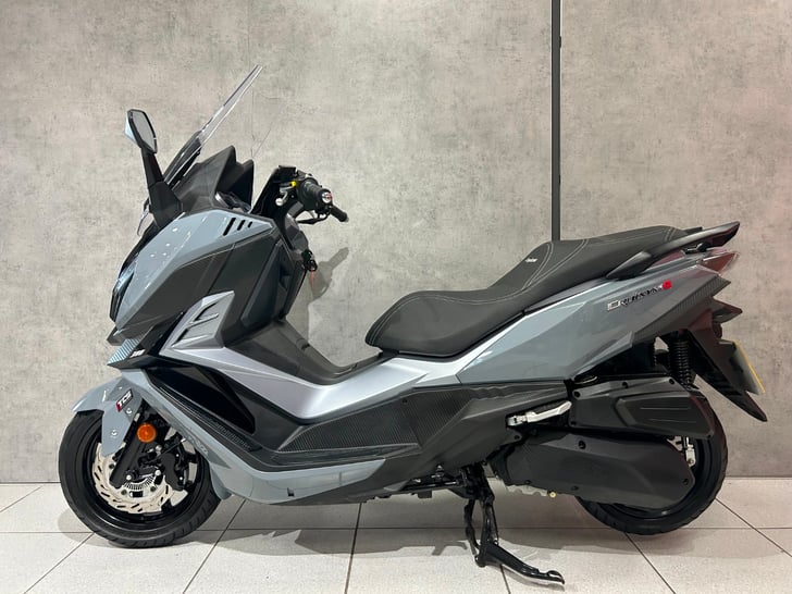 Sym Cruisym 300 E5