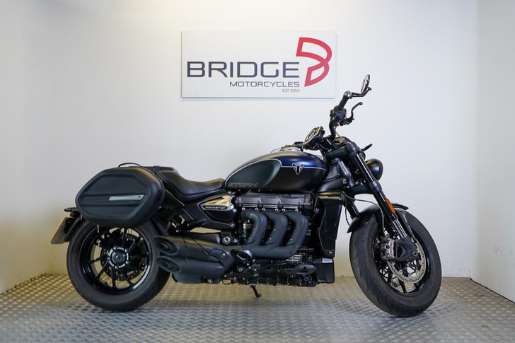Triumph ROCKET 3 STORM R