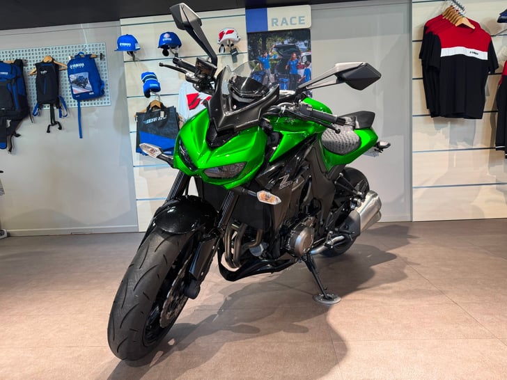 Kawasaki Z1000