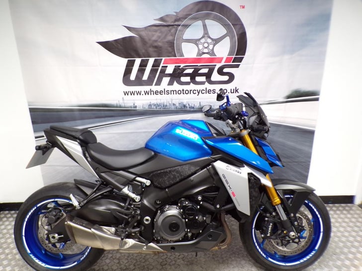 Suzuki GSX-S1000