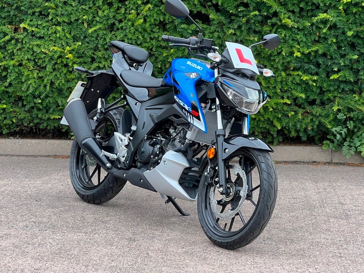SUZUKI GSX-S125