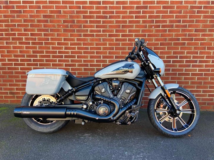 INDIAN MOTORCYCLE SPORT SCOUT