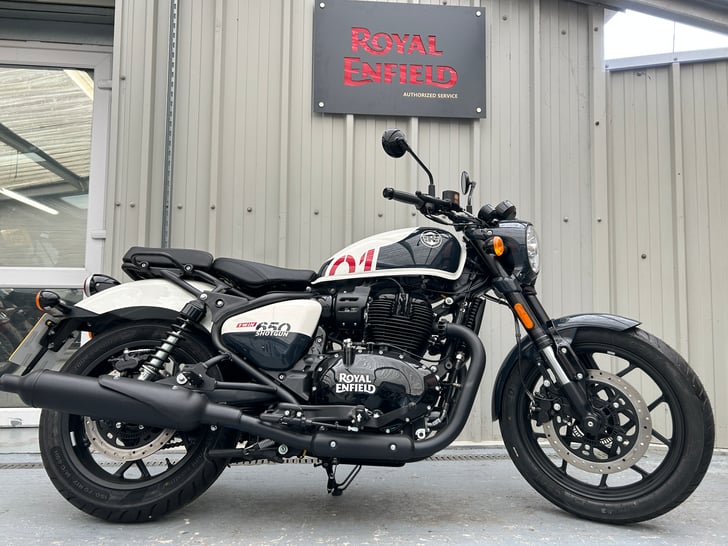 ROYAL ENFIELD SHOTGUN 650