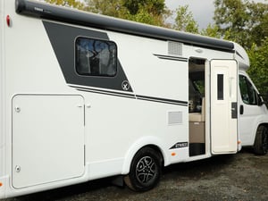 Used Etrusco T 7400 T 7400 for sale in Wythall | Image 3