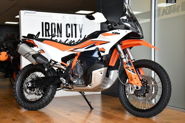 KTM 890 ADVENTURE R