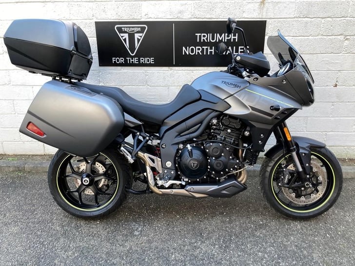 Triumph tiger 1050 clearance for sale