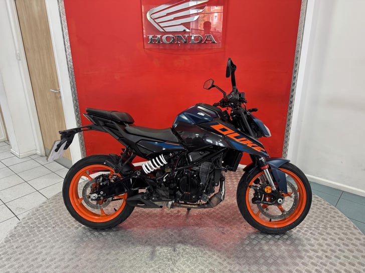 KTM 125 DUKE 