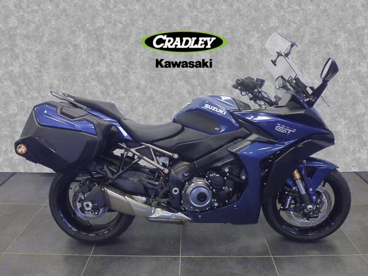 Suzuki GSX-S1000GT+